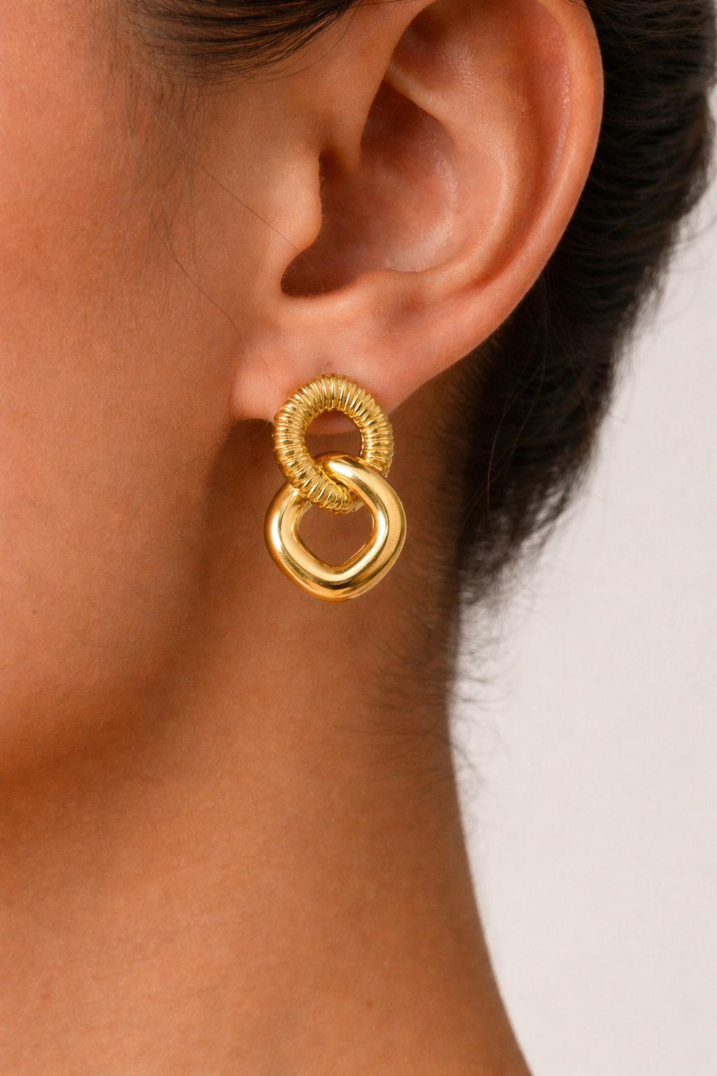 Pendientes de acero inoxidable modernos para mujer