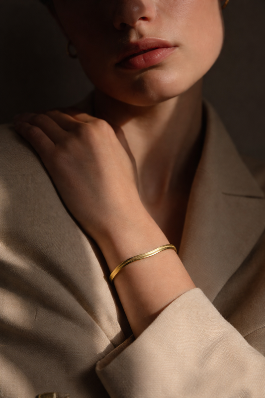 Women's Bracelet with Classic Snake Chain