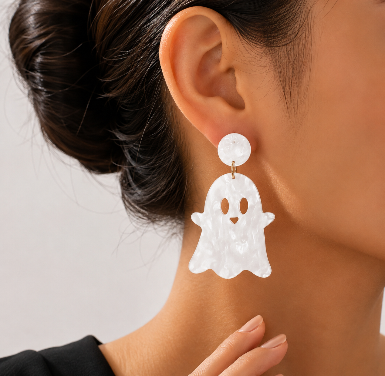 Cute Ghost Acrylic Earrings